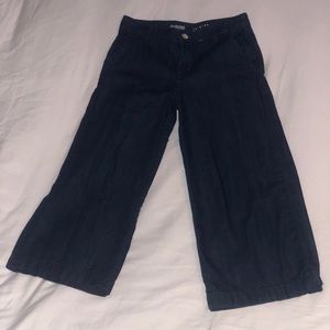 Girls wide leg jeans; Size 8